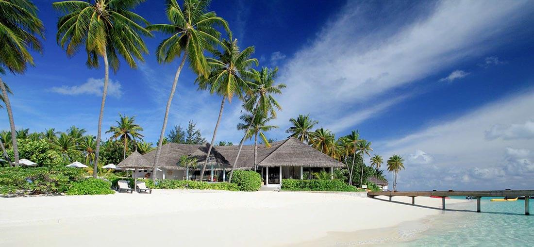 Centara Grand Island Resort & Spa – Beautiful Beaches and Crystal Clear Waters