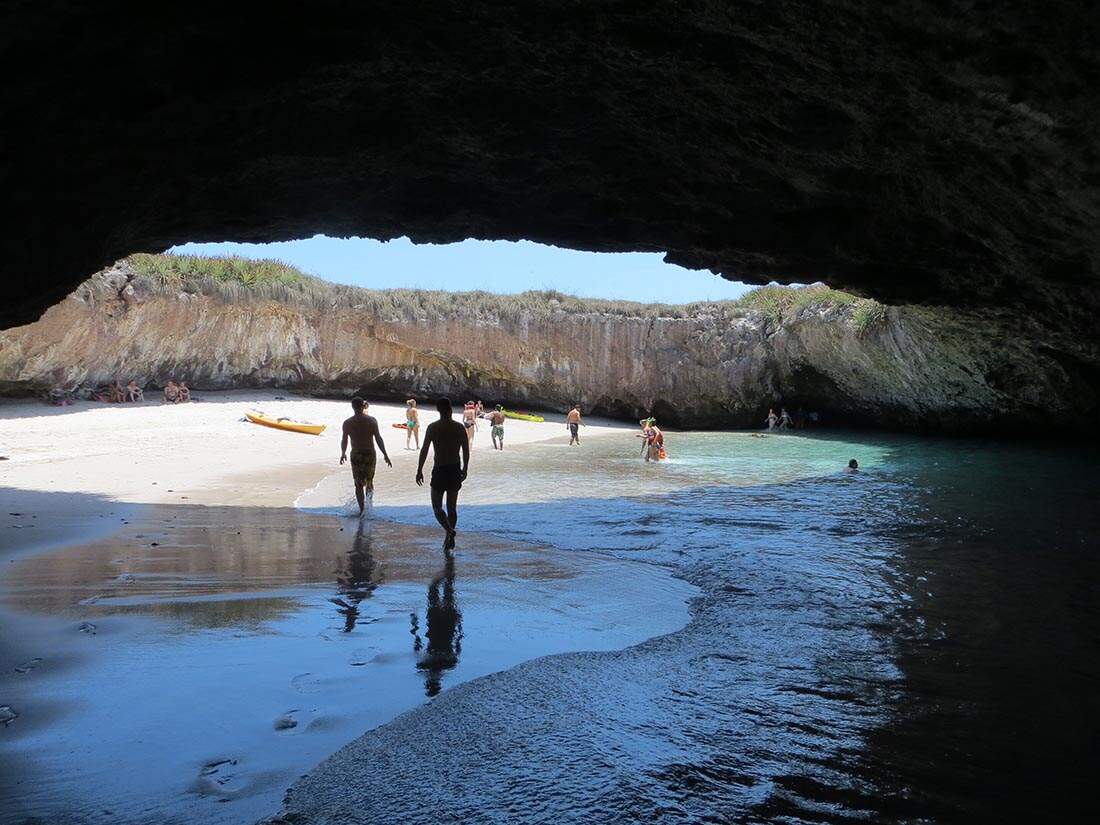 Enjoy your Summer Vacation at Marieta Islands